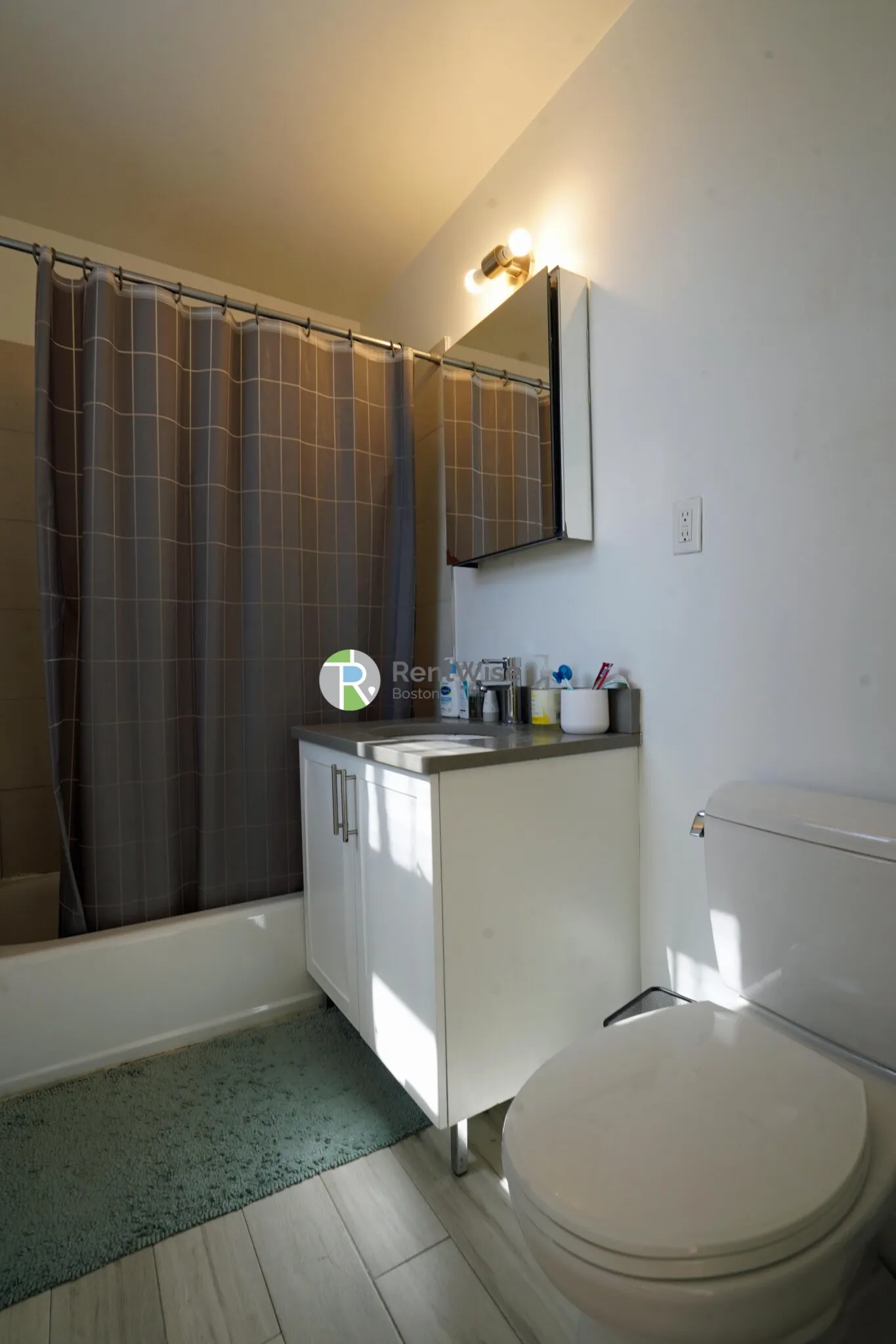 2 bed, 1 bath apartment for rent at 525 Massachusetts Ave Unit 525-2, Roxbury — photo 14 of 19