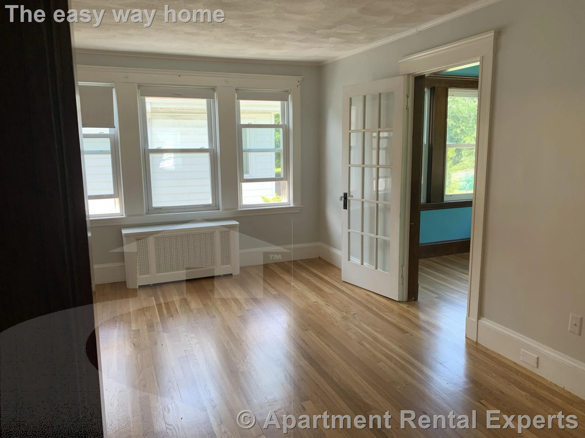 4 bed, 1 bath apartment for rent at 525 Mystic Valley Pkwy, Tufts — photo 3 of 15