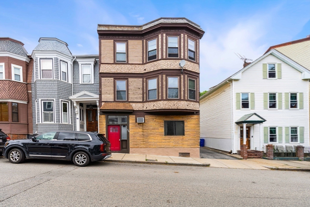 3 bed, 1 bath apartment for rent at 526 E 5th St Unit 2, South Boston — photo 26 of 27