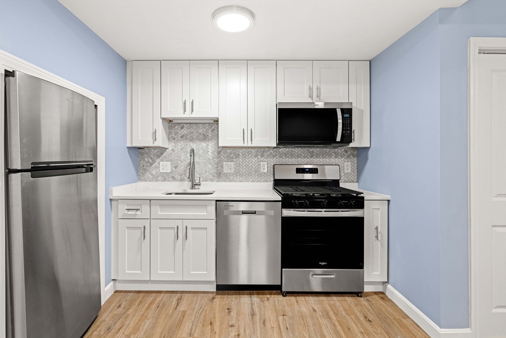 3 bed, 1 bath apartment for rent at 526 E 5th St Unit 2, South Boston