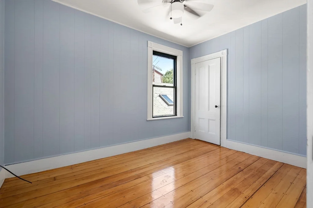 3 bed, 1 bath apartment for rent at 526 E 5th St Unit 3, South Boston — photo 16 of 24