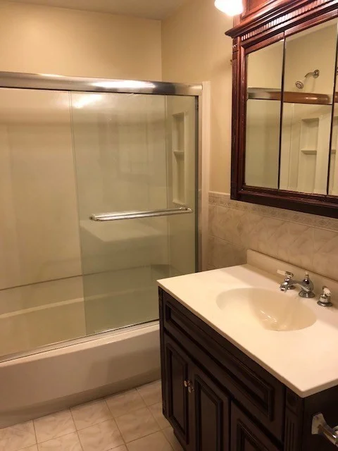 2 bed, 1 bath apartment for rent at 527 3rd St Unit 2, South Boston — photo 8 of 12
