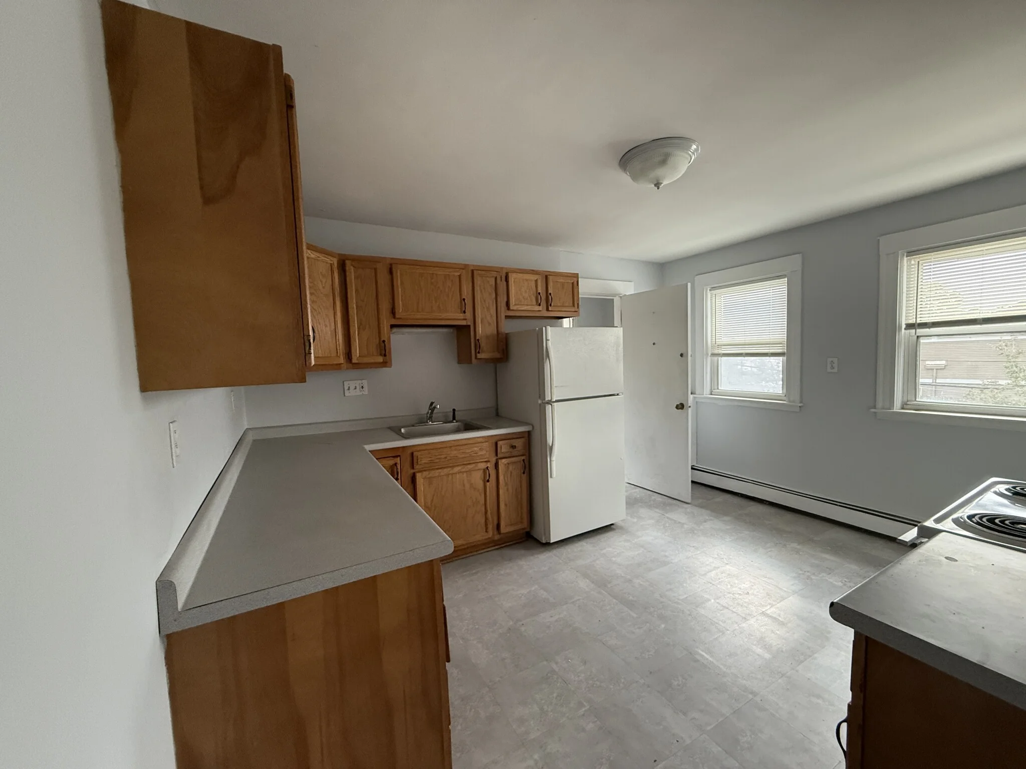 3 bed, 1 bath apartment for rent at 527 Gallivan Blvd Unit 3, Dorchester