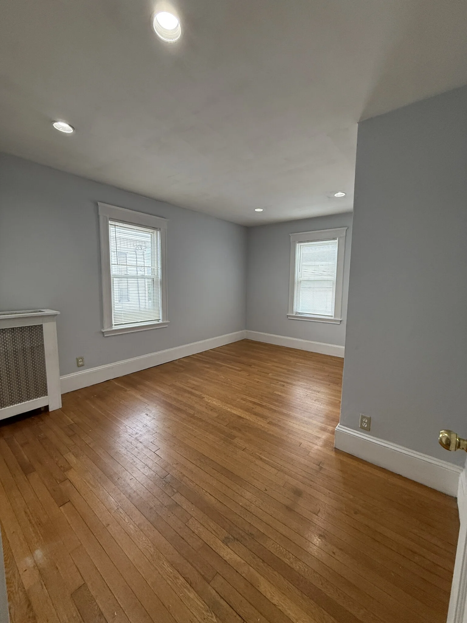 3 bed, 1 bath apartment for rent at 527 Gallivan Blvd Unit 3, Dorchester — photo 10 of 15