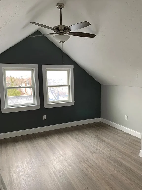 3 bed, 1 bath apartment for rent at 527 Nantasket Ave Unit 5, Hull — photo 1 of 5
