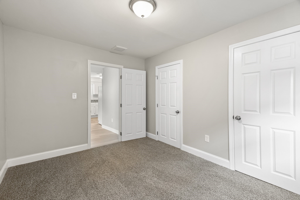 3 bed, 1 bath apartment for rent at 528 Eastern Ave Unit 2, Fall River — photo 10 of 13