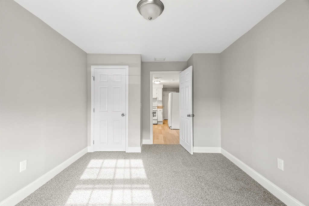 3 bed, 1 bath apartment for rent at 528 Eastern Ave Unit 2, Fall River — photo 9 of 13