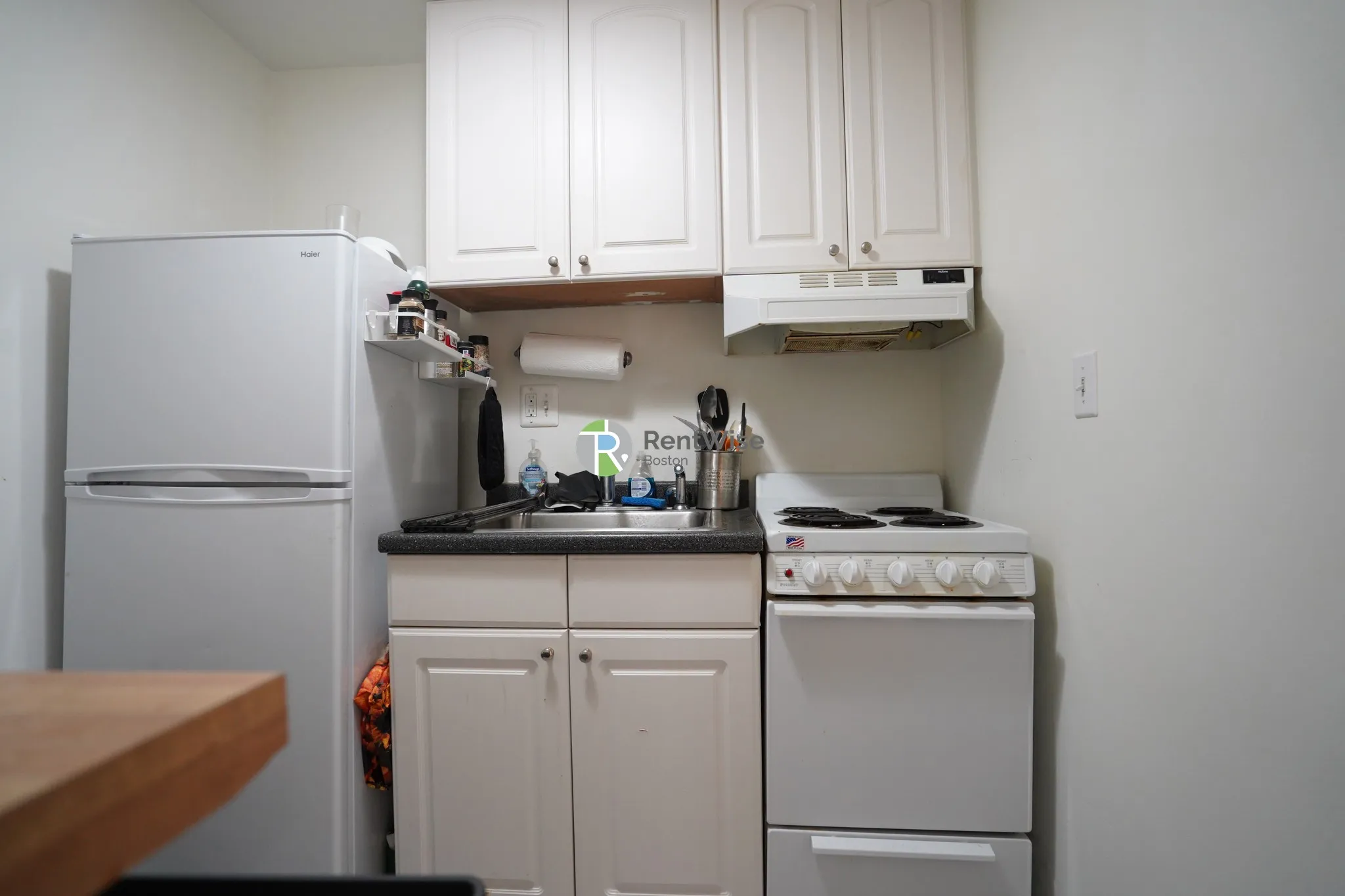 1 bed, 1 bath apartment for rent at 529 Beacon St Unit 12A, Back Bay — photo 5 of 13