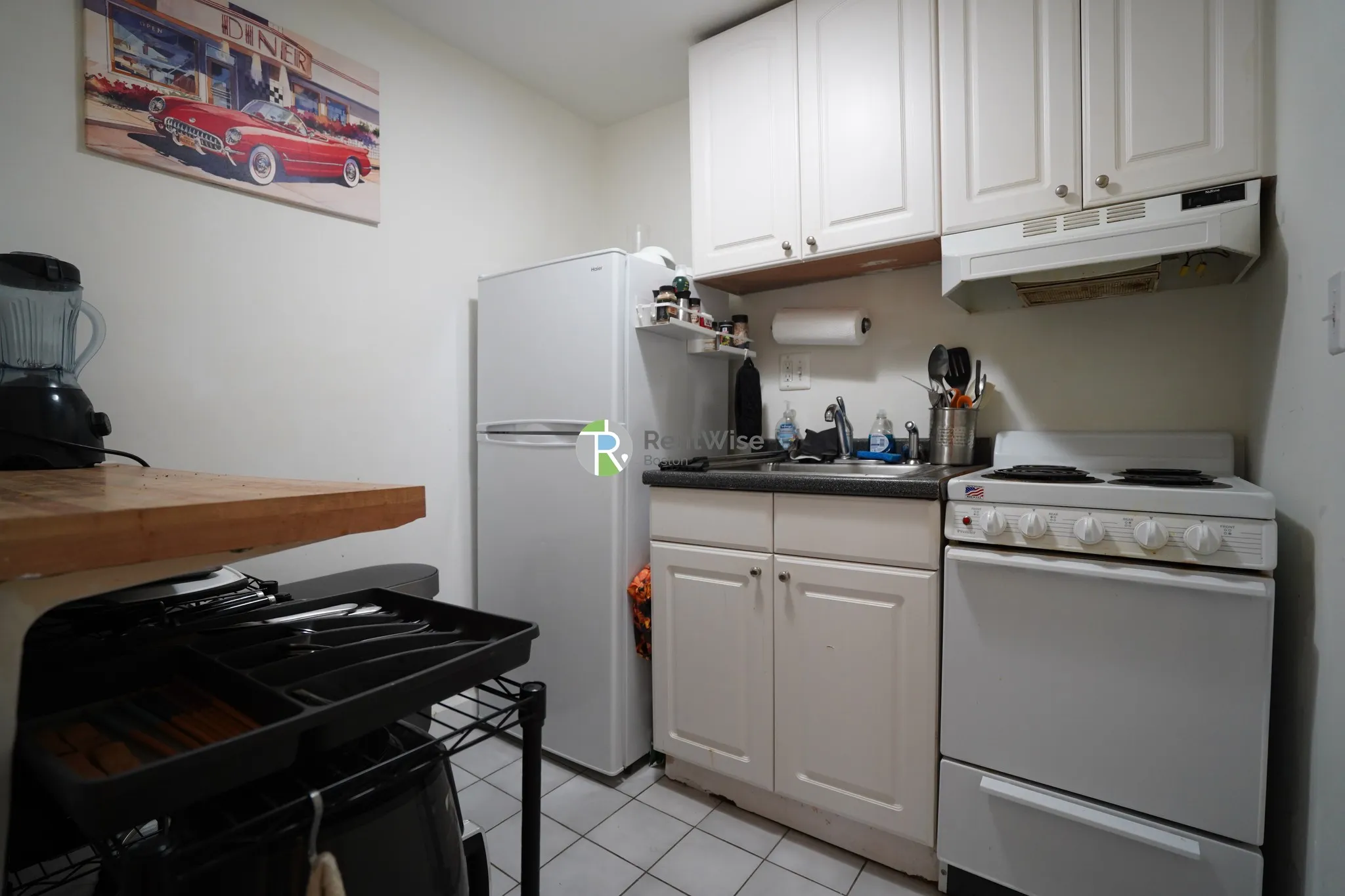 1 bed, 1 bath apartment for rent at 529 Beacon St Unit 12A, Back Bay — photo 4 of 13