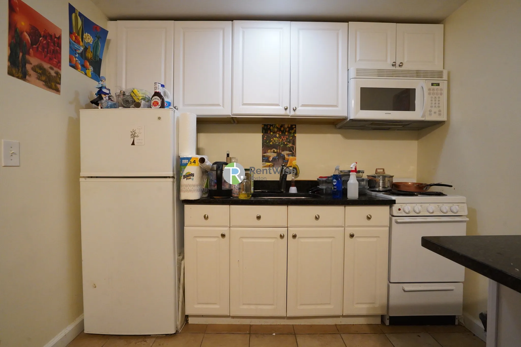 Studio bed, 1 bath apartment for rent at 529 Beacon St Unit 14, Back Bay — photo 4 of 10