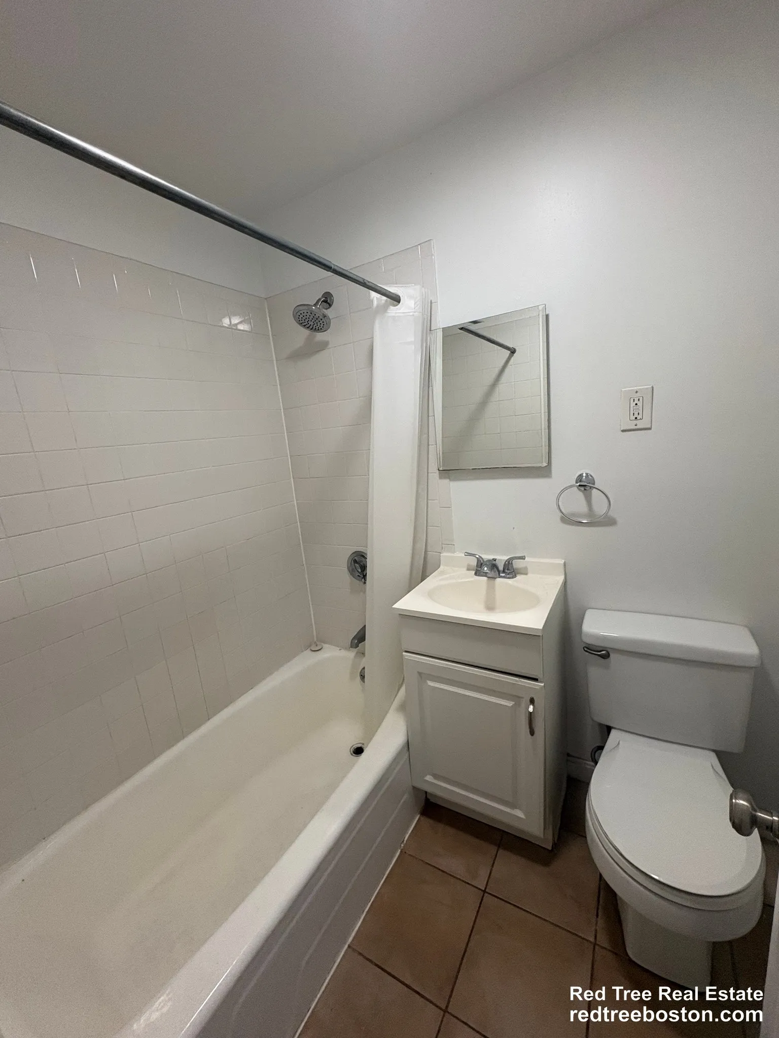 Studio bed, 1 bath apartment for rent at 529 Beacon St Unit 14, Back Bay — photo 5 of 5