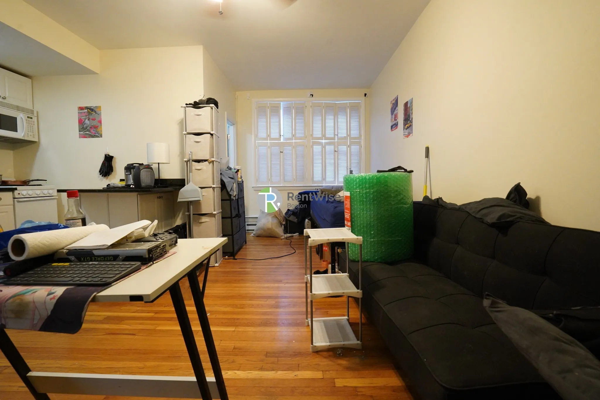 Studio bed, 1 bath apartment for rent at 529 Beacon St Unit 14, Back Bay