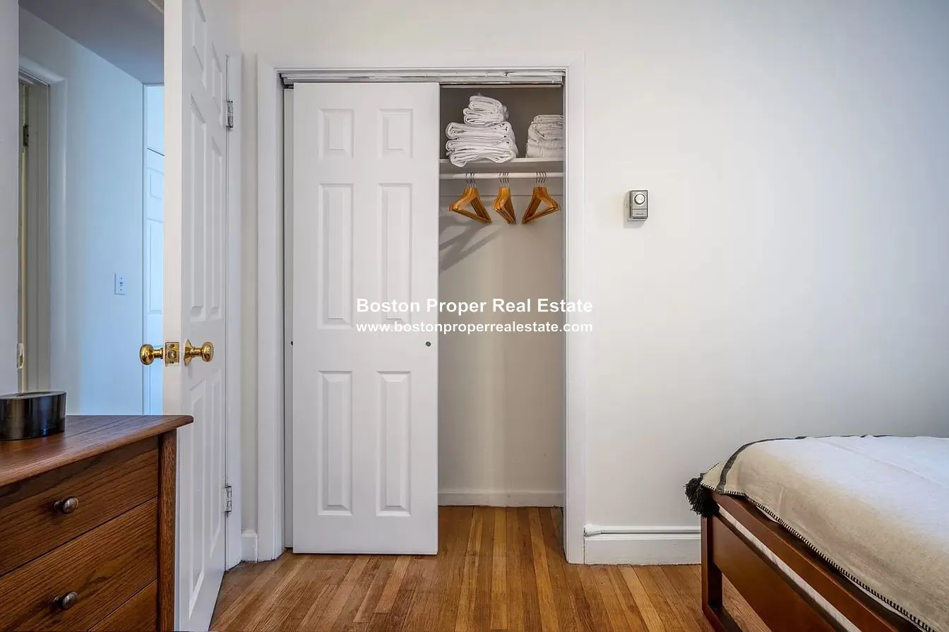 1 bed, 1 bath apartment for rent at 529 Beacon St Unit 17, Back Bay — photo 8 of 12