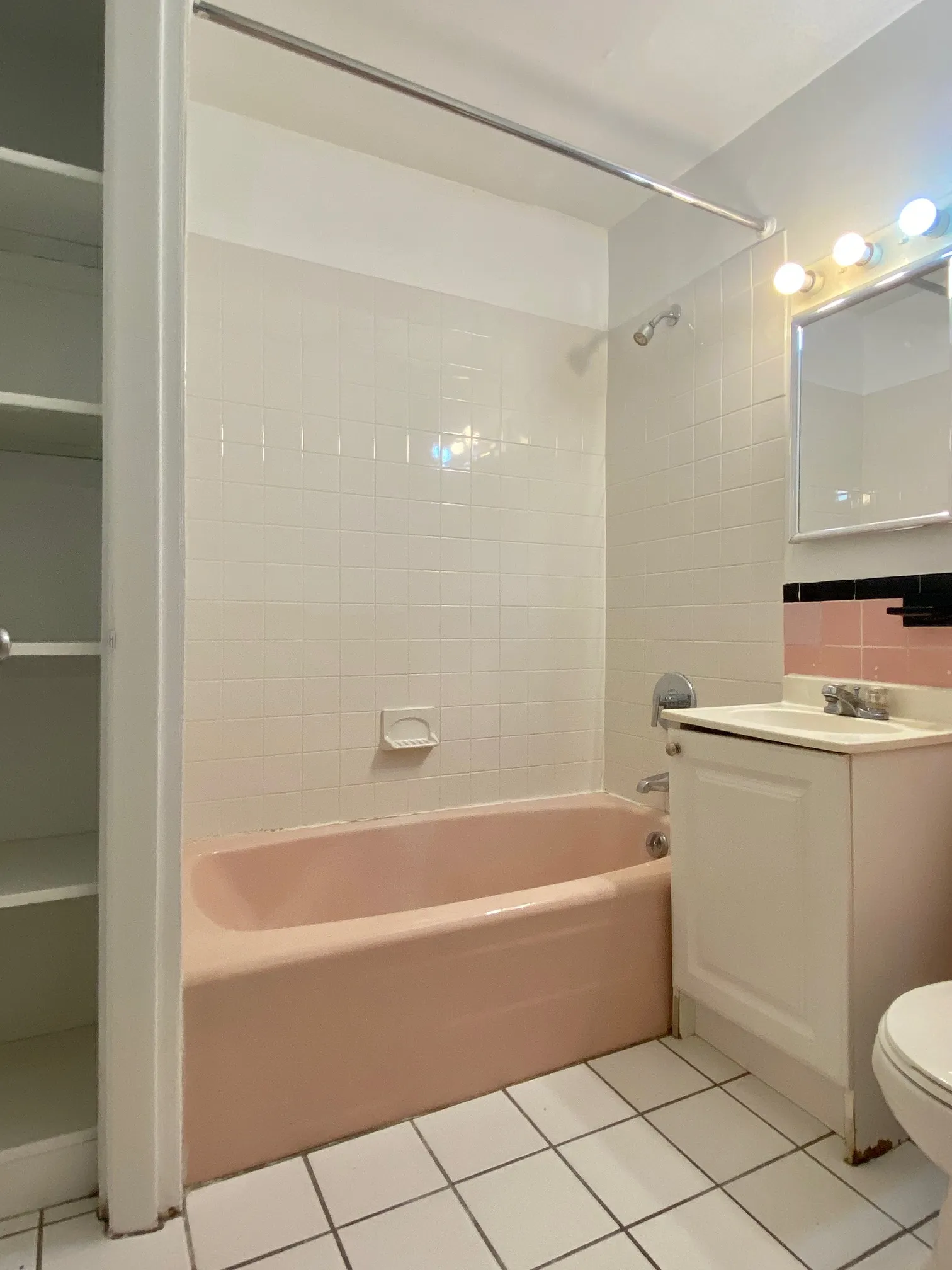 1 bed, 1 bath apartment for rent at 529 Beacon St Unit 18A, Back Bay — photo 19 of 26