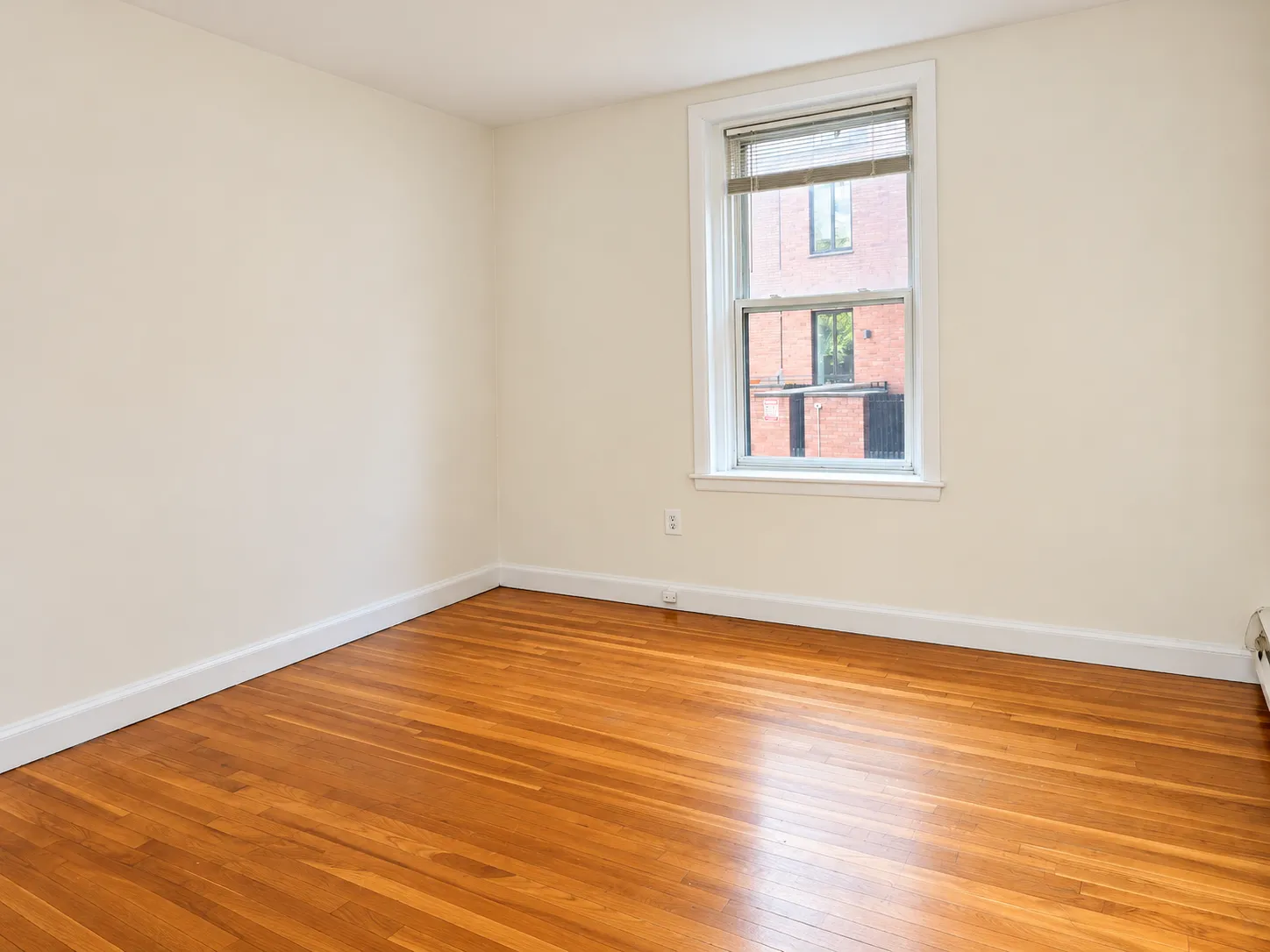 Studio bed, 1 bath apartment for rent at 529 Beacon St Unit 1O, Back Bay — photo 5 of 7