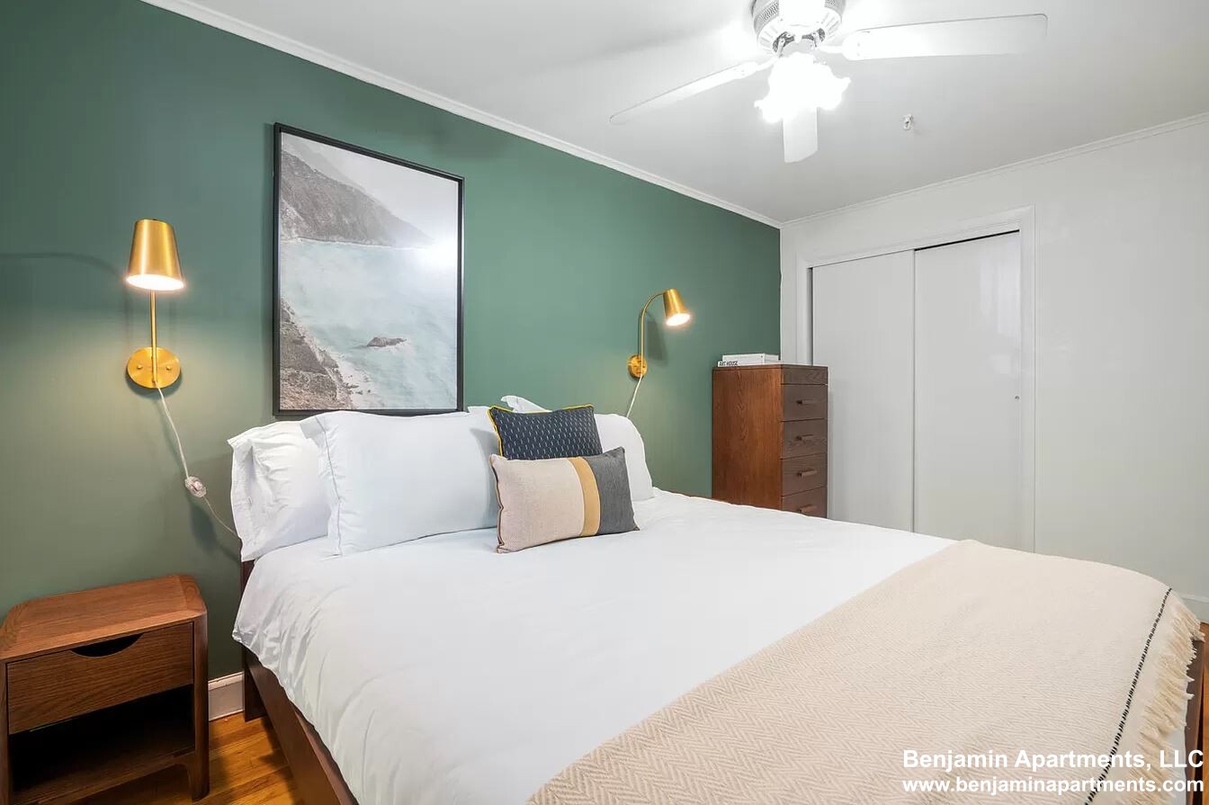1 bed, 1 bath apartment for rent at 529 Beacon St Unit 4O, Back Bay — photo 6 of 7