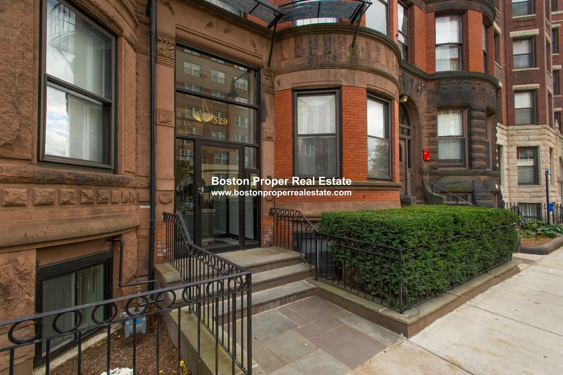 Studio bed, 1 bath apartment for rent at 529 Beacon St Unit 6, Back Bay — photo 4 of 5