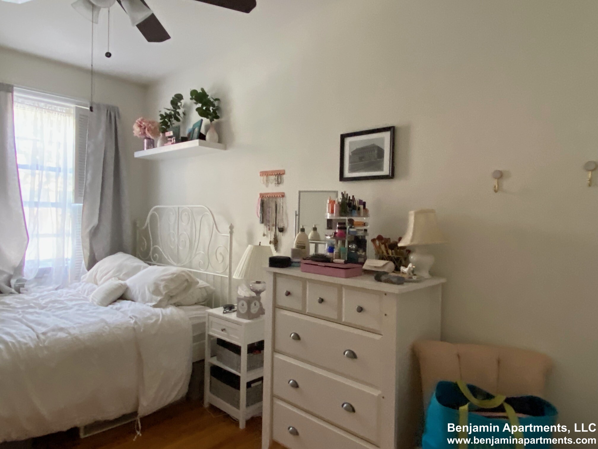1 bed, 1 bath apartment for rent at 529 Beacon St Unit 8, Back Bay — photo 4 of 16