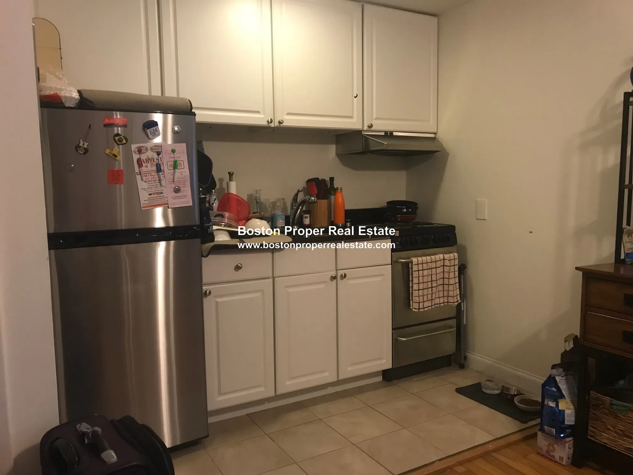 Studio bed, 1 bath apartment for rent at 529 Beacon St Unit 9, Back Bay — photo 1 of 8