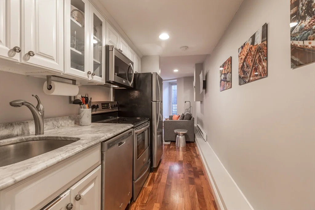 1 bed, 1 bath apartment for rent at 529 Columbus Ave Unit 14, South End — photo 6 of 17