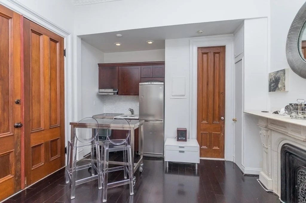 Studio bed, 1 bath apartment for rent at 529 Columbus Ave Unit 17, South End — photo 4 of 10
