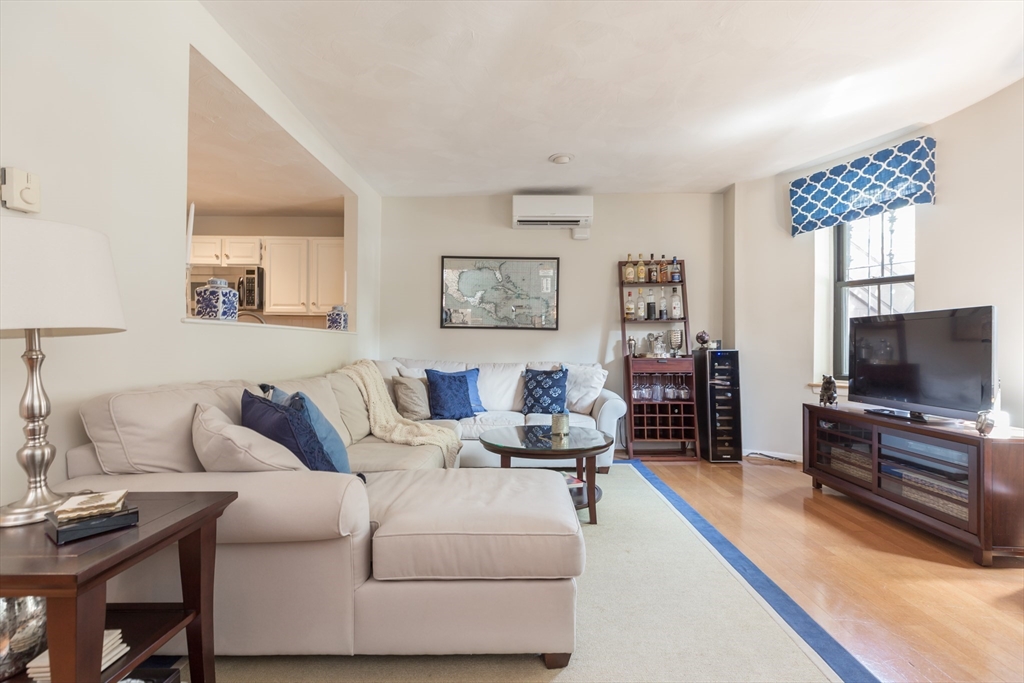 2 bed, 1 bath apartment for rent at 529 Columbus Ave Unit 21, South End — photo 4 of 17