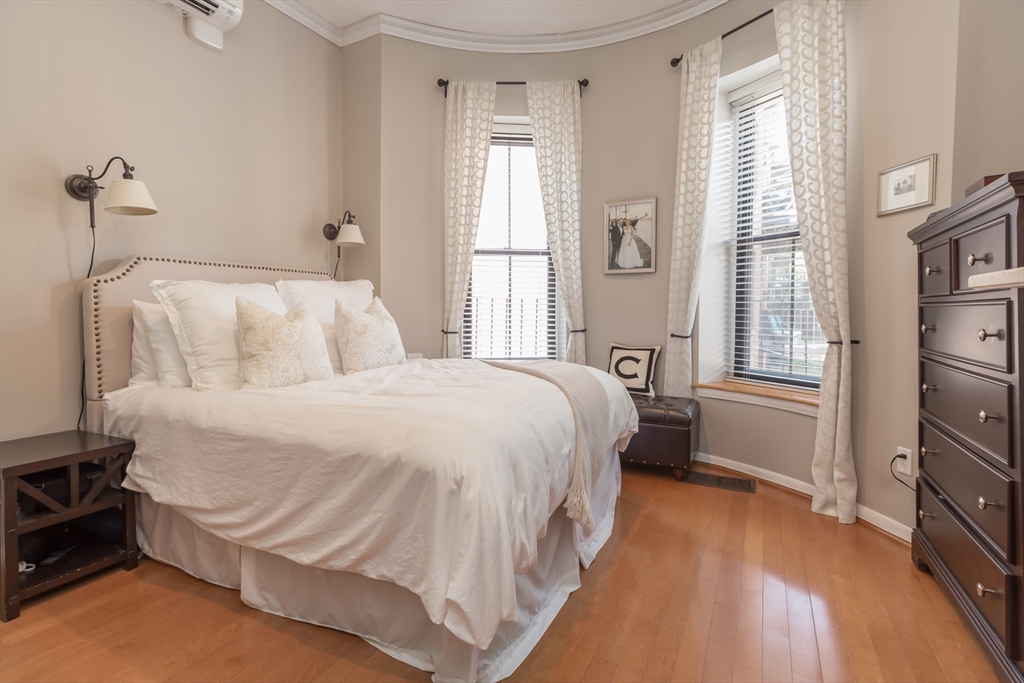2 bed, 1 bath apartment for rent at 529 Columbus Ave Unit 21, South End — photo 10 of 17