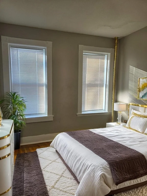 3 bed, 1 bath apartment for rent at 529 Union St Unit 1r, Hill McKnight — photo 5 of 13