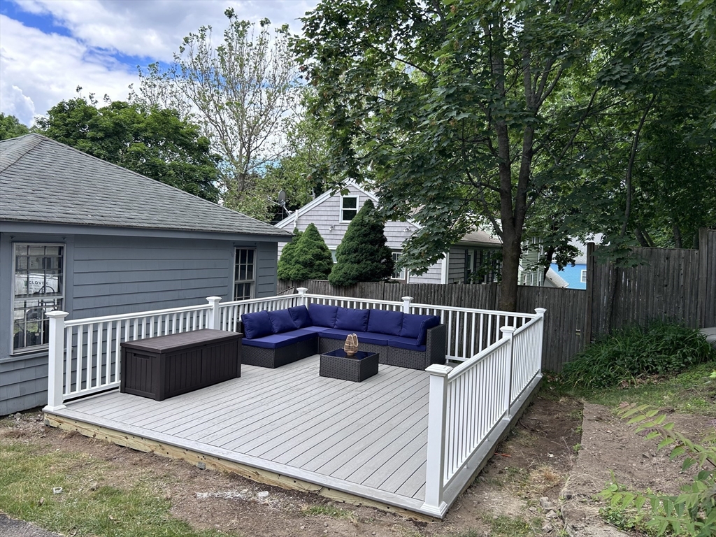 1 bed, 1 bath apartment for rent at 5297 Washington St Unit 1, West Roxbury — photo 13 of 15