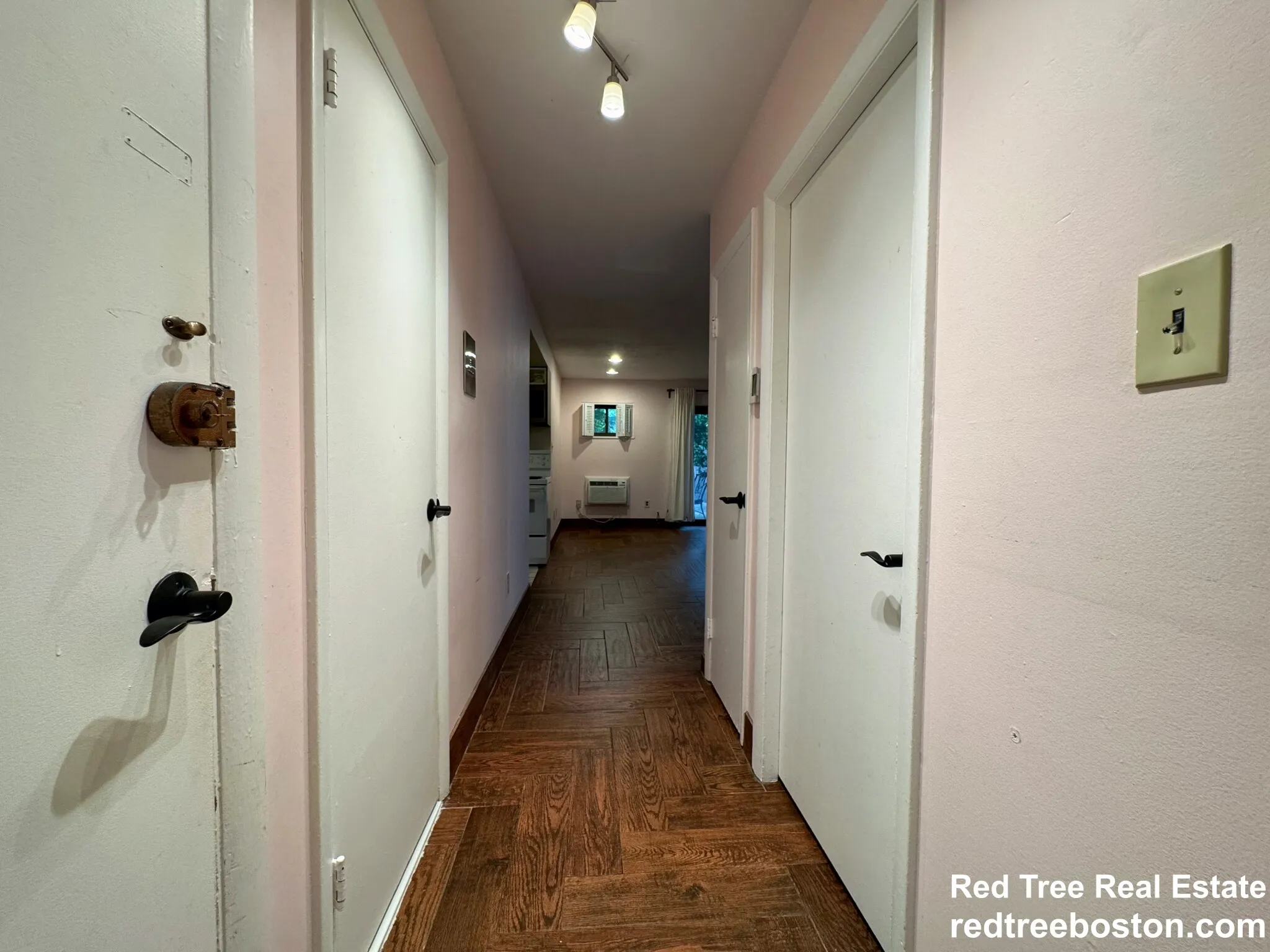 1 bed, 1 bath apartment for rent at 53A Saint Paul St Unit 3, Coolidge Corner — photo 6 of 9