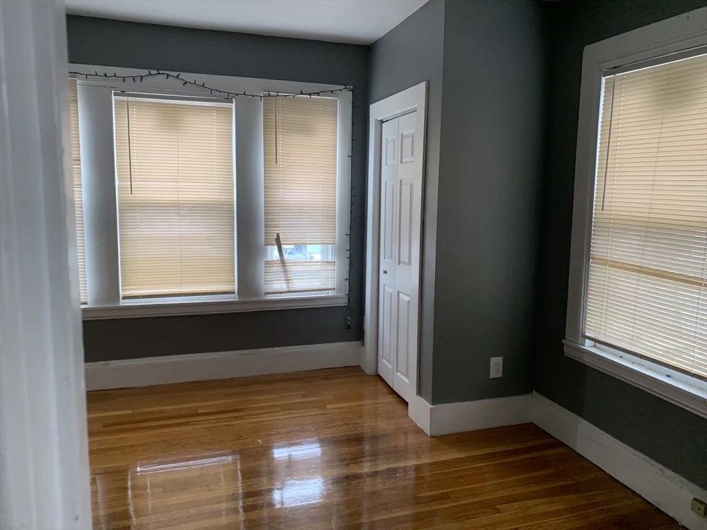 2 bed, 1 bath apartment for rent at 53 Arlington St Unit 5, Lynn — photo 5 of 7