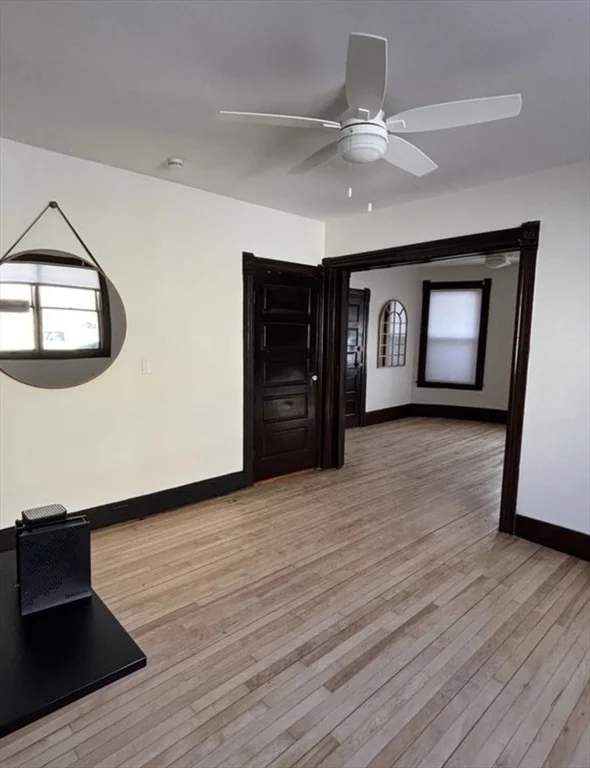 3 bed, 1 bath apartment for rent at 53 Barclay St Unit 1, Worcester — photo 4 of 17