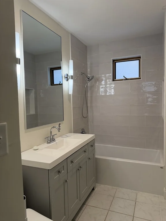 3 bed, 1 bath apartment for rent at 53 Barclay St Unit 1, Worcester — photo 7 of 17