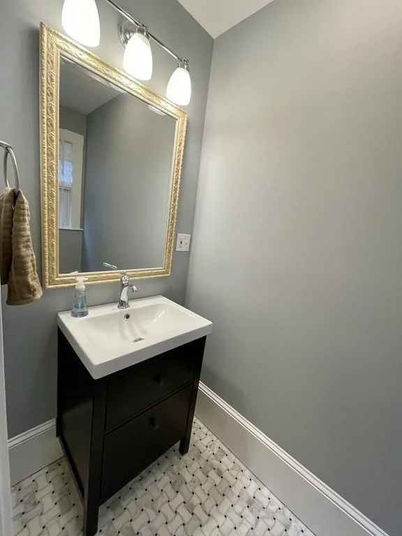 2 bed, 1 bath apartment for rent at 53 Bates Rd Unit 1, East Watertown — photo 22 of 30
