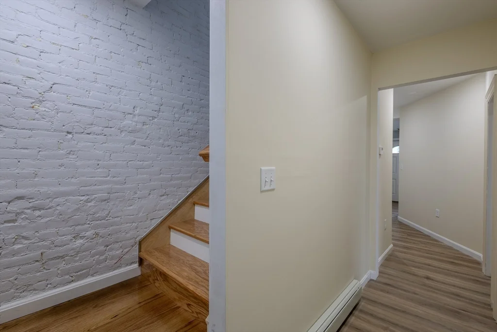 3 bed, 1 bath apartment for rent at 53 Berkley Unit B, Taunton — photo 27 of 36