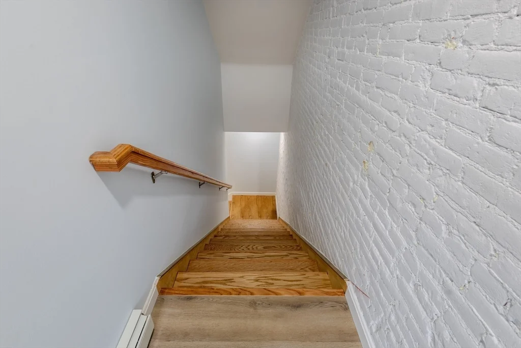 3 bed, 1 bath apartment for rent at 53 Berkley Unit B, Taunton — photo 28 of 36