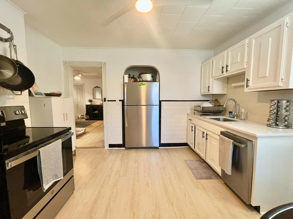 2 bed, 1 bath apartment for rent at 53 Bow Unit 1, Union Square — photo 11 of 30