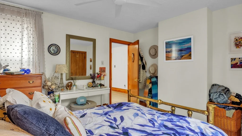 4 bed, 1 bath apartment for rent at 53 Bow Unit 2, Union Square — photo 15 of 35