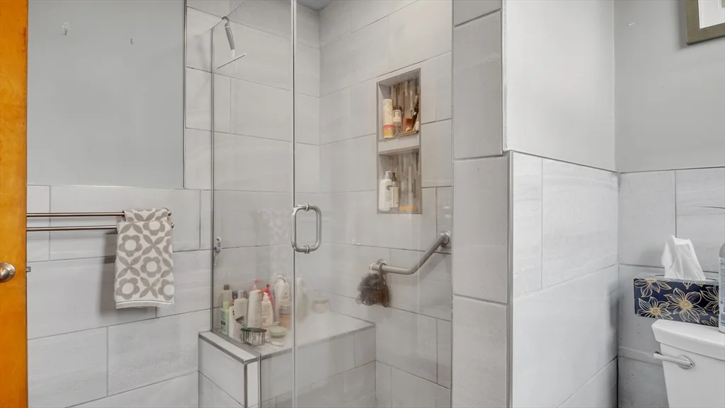 4 bed, 1 bath apartment for rent at 53 Bow Unit 2, Union Square — photo 18 of 35