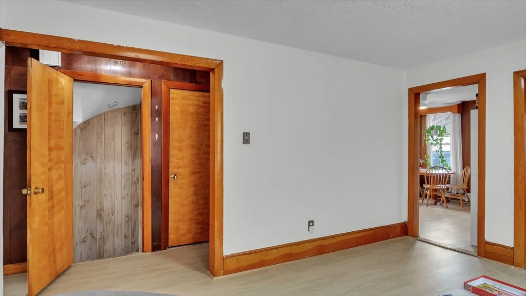 4 bed, 1 bath apartment for rent at 53 Bow Unit 2, Union Square — photo 4 of 35