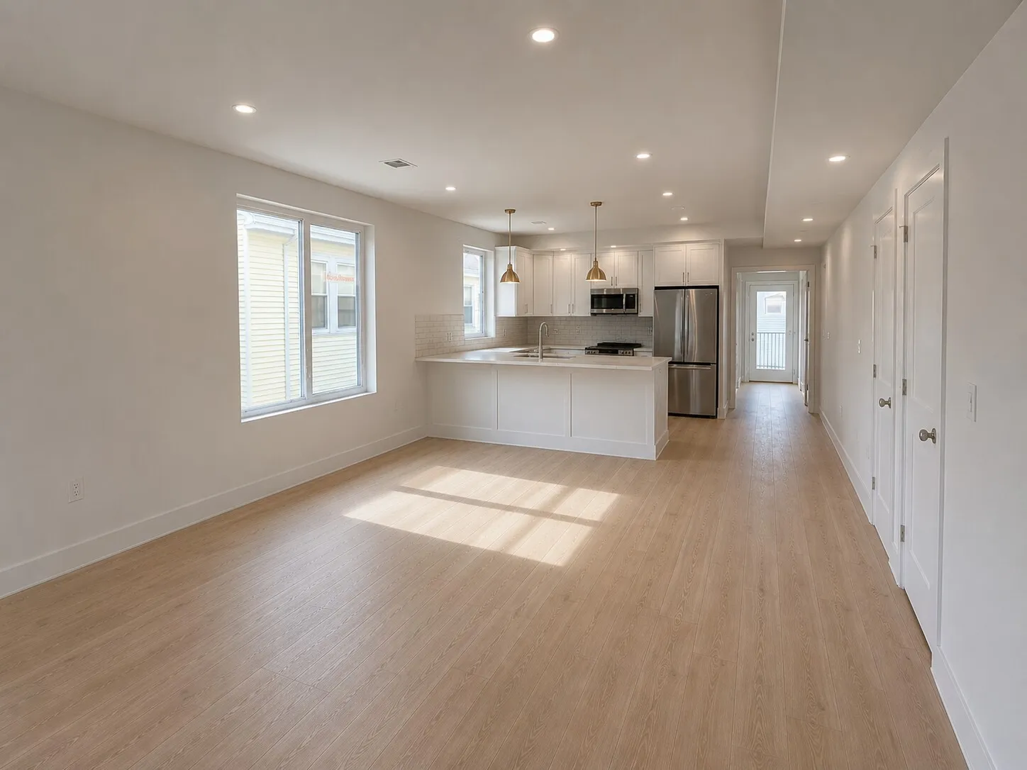 3 bed, 2 bath apartment for rent at 53 Burrell St Unit 2, Roxbury — photo 5 of 5