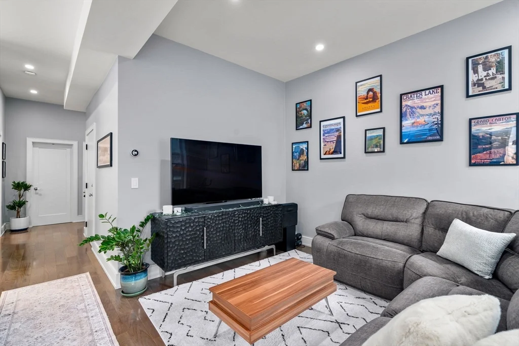 2 bed, 1 bath apartment for rent at 53 Chandler St Unit 3, South End — photo 9 of 14