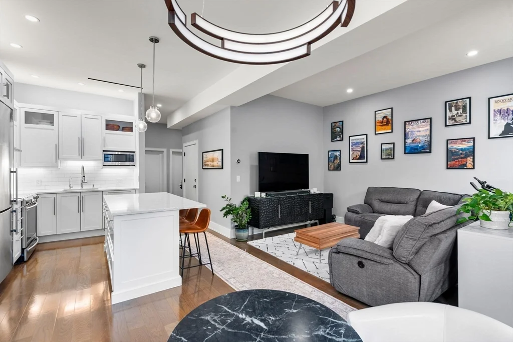 2 bed, 1 bath apartment for rent at 53 Chandler St Unit 3, South End — photo 4 of 14