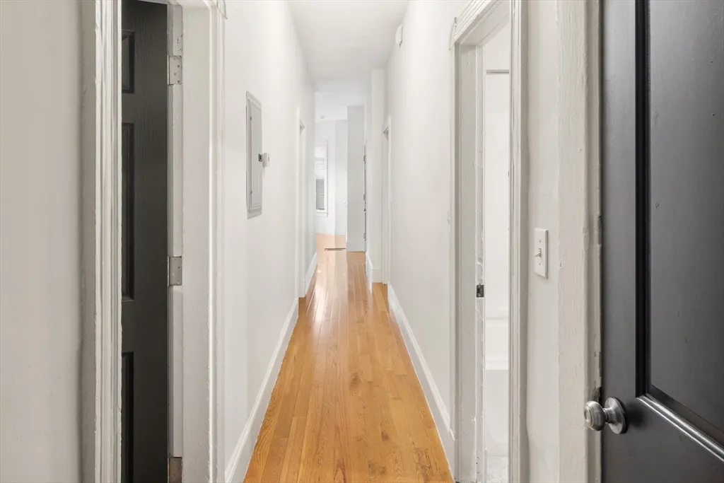 4 bed, 1 bath apartment for rent at 53 Copeland St Unit 2, Roxbury — photo 13 of 15