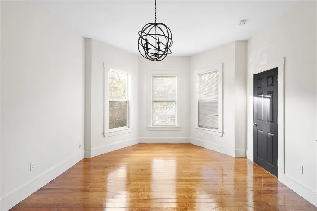 4 bed, 1 bath apartment for rent at 53 Copeland St Unit 2, Roxbury — photo 1 of 15