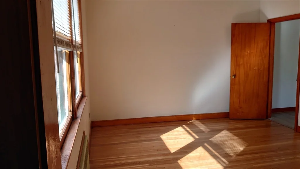 2 bed, 1 bath apartment for rent at 53 Dean Unit 1, Everett — photo 25 of 27