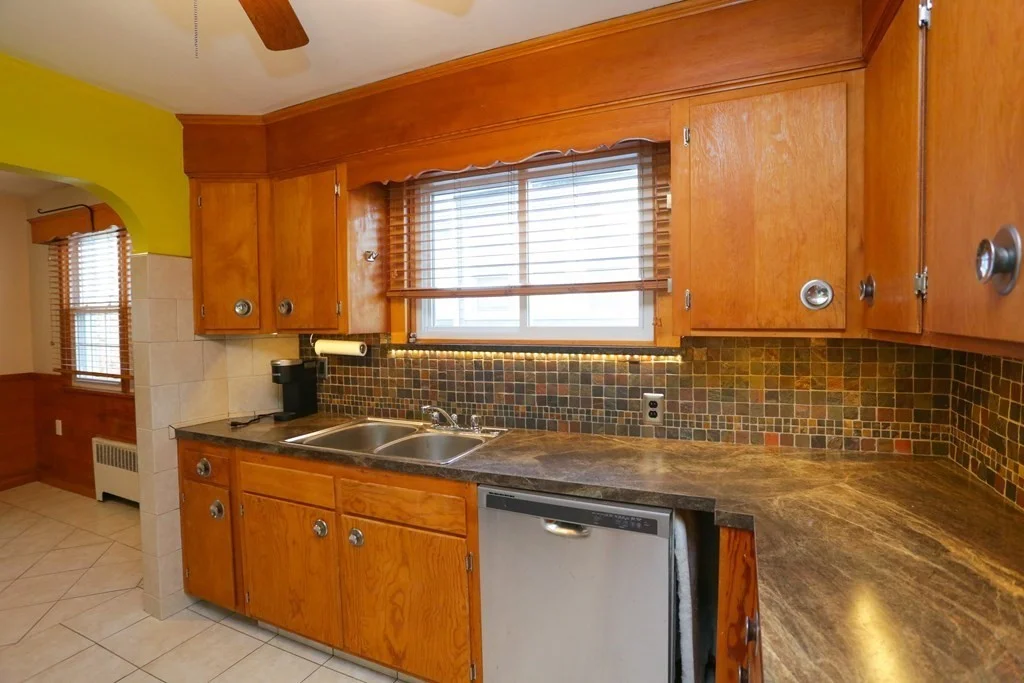 2 bed, 1 bath apartment for rent at 53 Dean Unit 2, Everett — photo 10 of 24
