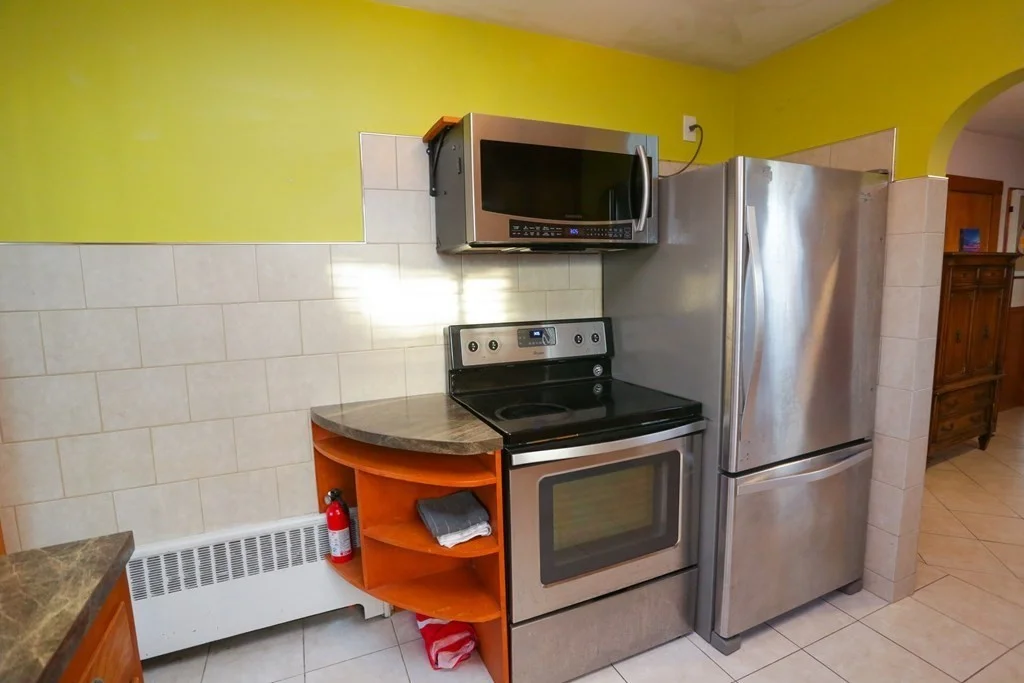 2 bed, 1 bath apartment for rent at 53 Dean Unit 2, Everett — photo 11 of 24