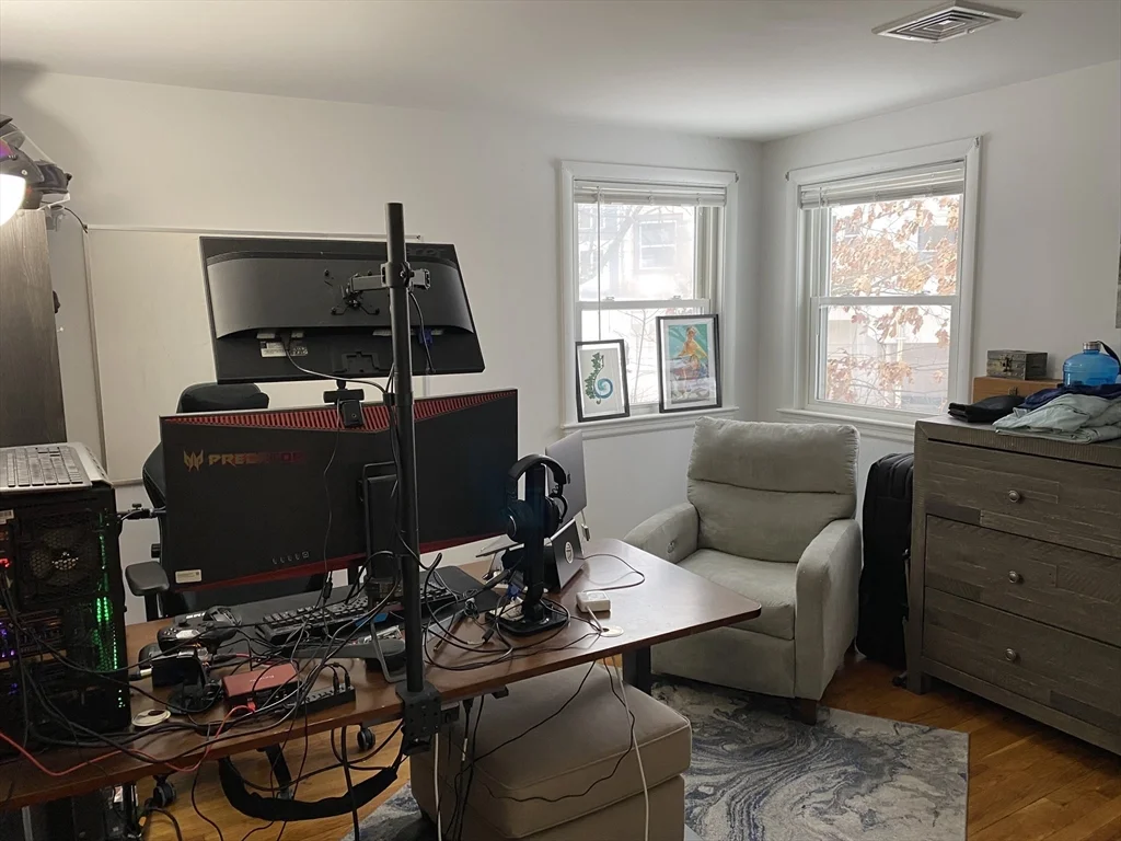 3 bed, 2 bath apartment for rent at 53 Dickson Ave, Arlington — photo 15 of 28