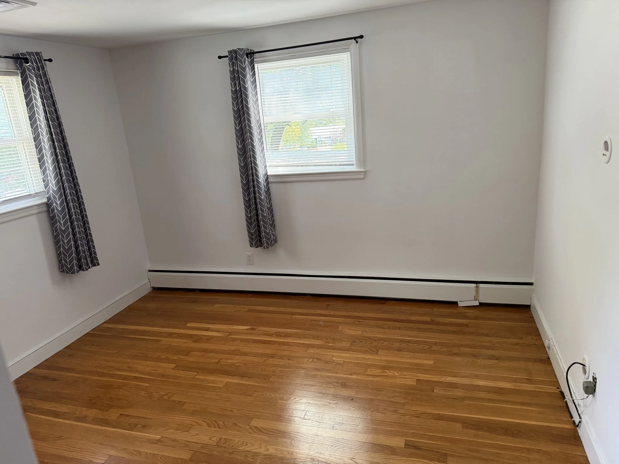 3 bed, 2 bath apartment for rent at 53 Dickson Ave, Arlington — photo 15 of 23